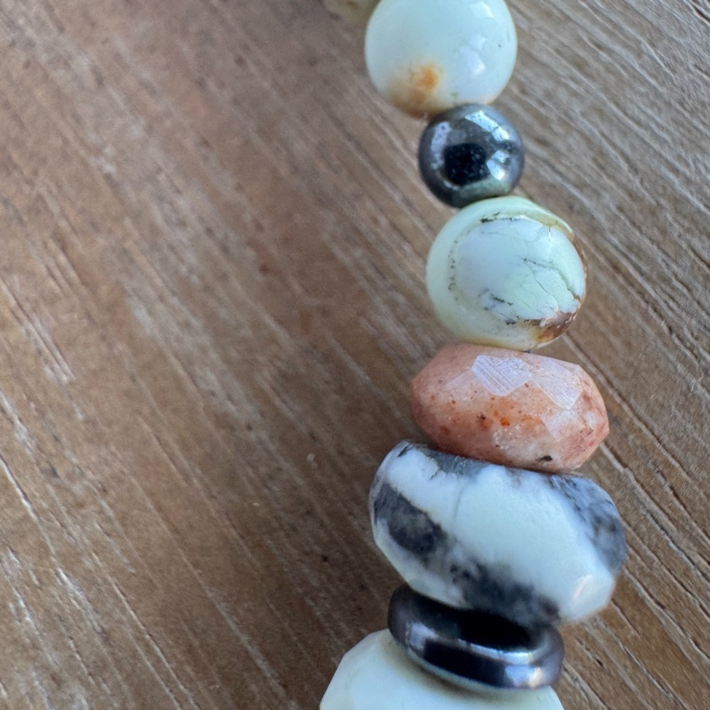 Beaded Bracelet Earthy Tones - Picture 3 of 4
